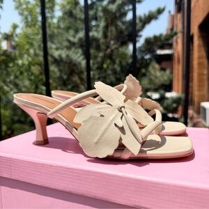 New Free People Intentionally Blank Iris Garden Heels Cream Womens 7.5 /38